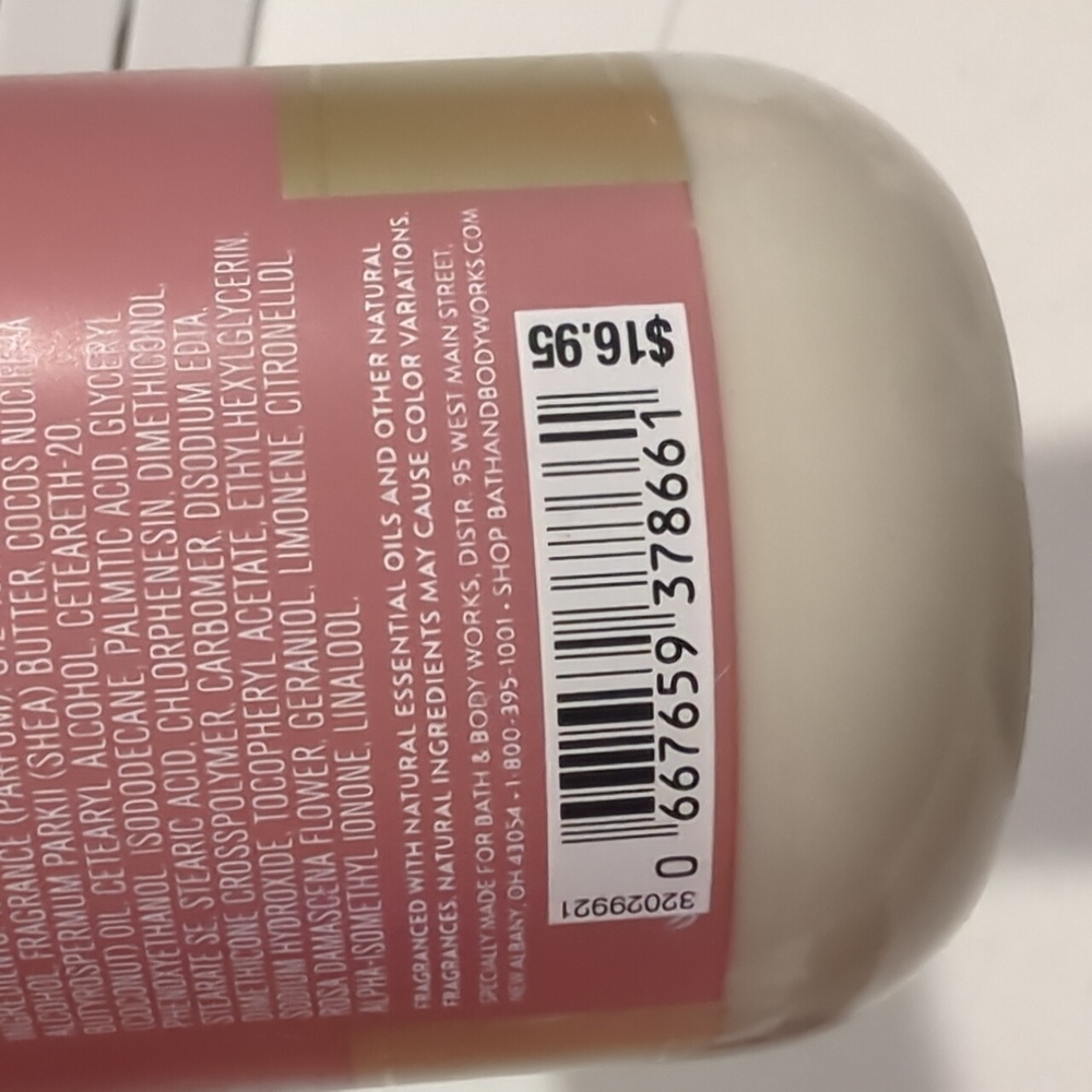 Bath & Body Works Heirloom Rose Moisturizing Body Lotion - Pink and Cream - Picture 4 of 4